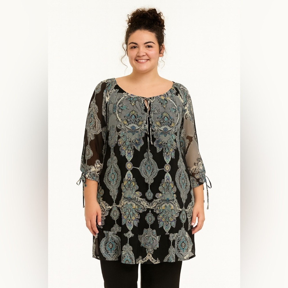 Women’s Floral Tunic - Picture 2 of 8